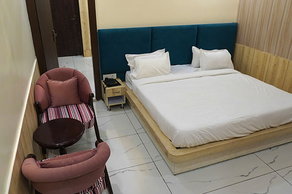 Regent Room